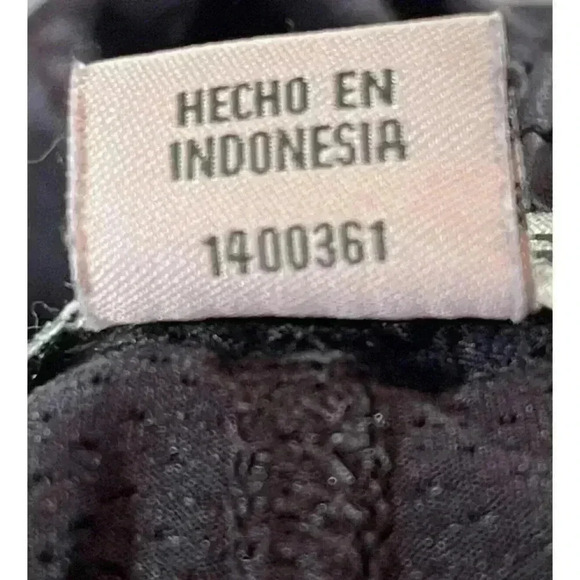 Orvis Women's Black Embossed Pull-On Skort SIZE-SMALL - Picture 5 of 10